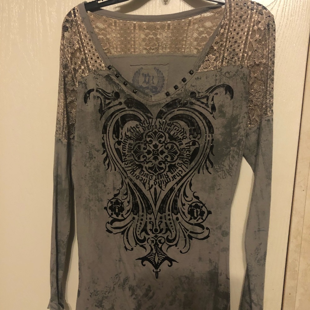 Size medium long sleeve top